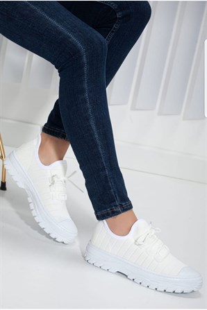 Brook White Daily Women Sneakers