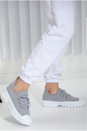 Brook Gray Daily Women Sneakers
